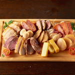 吉祥寺っ子居酒屋 燻し家もっくん