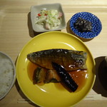 酒・魚・和飲AYA - 鯖の黒酢あんかけ