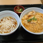 Nakau - 親子丼  小うどん冷やし ランチセット