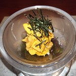 日本料理 TOBIUME - 鐘崎の弘子さんの赤雲丹、若松産の新茄子