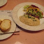レストラン クインベル - 牛ヒレ肉　タタキ風ステーキ　オニオンソース