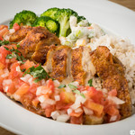 カリカリケージェンチキンステーキ定食 トマトサルサ