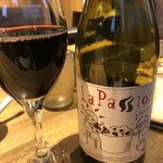 Guddo Saifon Kafe - 赤ワイン