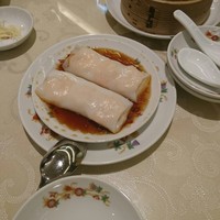 菜香新館 - エビ入り蒸しクレープ
                      これ好き～！毎回食べます！