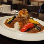 ビージーカフェ - 夏野菜のキーマカレーその２