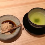 たきや - わらび餅　煎茶