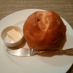 Resutorankafe Merimero - レーズンとクルミのパン