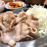 京都ホルモン 梅しん - 南国フルーツポークの豚バラ定食