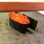 伊勢鮨 - 日高のいくら。ぷちぷちと同時に、口の中でとろける