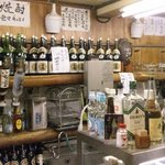 平野屋 - いろいろ酒もあります。