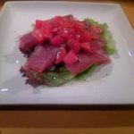 マグロのカルパッチョも新鮮で肉厚でした