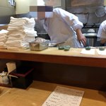 Hachimaki - 厨房、タオルが山積み
