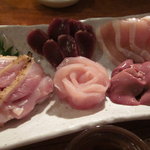 Fujiyama Doragon - 鶏刺身盛り合わせ　ヤバいくらい美味