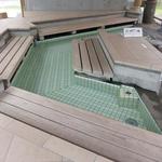 若竹 - 道の駅の奥にある足湯