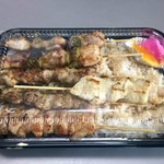 吾助 - 焼き鳥弁当…500円＋大盛り200円