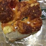 バックシュトゥーベ ツオップ - フォカッチャ