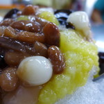高雄婆婆冰 - 甘い煮豆にもちもち粉圓