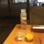 Popan Ku Ru Kafe - オレンジジュース