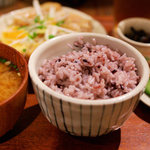 食堂ウラニワ - ＜ランチ＞豚角煮定食