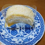 ルナール - 生ホイップロール240円