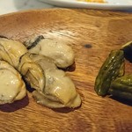 カキの燻製はフルボディに合うね