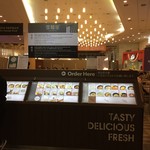 Gimpo Airport Food Court - 