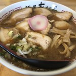 麺屋 あがら  - チャーシュー豚骨醤油中華そば 880円