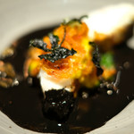 サンプリシテ - ランチコース 5940円 の五島林鮮魚店の平鱸と桜海老 アオリイカの内臓のスープ・ド・ポワソン