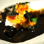 サンプリシテ - ランチコース 5940円 の五島林鮮魚店の平鱸と桜海老 アオリイカの内臓のスープ・ド・ポワソン