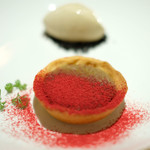 サンプリシテ - ランチコース 5940円 の丸久小山円のほうじ茶の温製フォンダンと冷製アイス