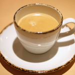 サンプリシテ - ランチコース 5940円 のコーヒー