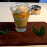 Wattle Tokyo - 季節のパフェ’Ｓａｌｔ’スタイル