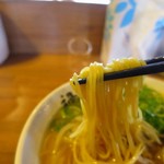 らーめん 斗道禄 - ラーメン（醤油寄り）、この麺美味しいです