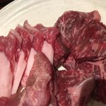 Kurogewagyu utabehoudai miyamotobokujou - 牛タンはコマ切れ