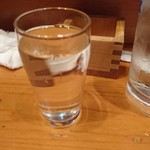 かぶと - 酒はコップ酒