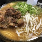 Menyajinseigekijounanakorobiyaoki - 肉ラーメン 醤油とんこつ