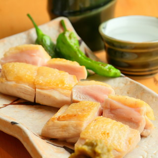 ◆三河地鶏の「溶岩焼き」も名物♪鶏がやわらかくジューシー♪