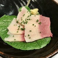 鮨 おさむ - ミンク鯨の畝須