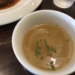 洋食 ヤブ カラ ボウ - スープ