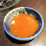 東海苑 - 酢味噌は酸味が強く美味しい。