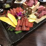 備長炭焼肉としゃぶしゃぶ 仔虎 - 