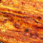 うな繁 - タレの濃さがちょうどよく個人的に好み。