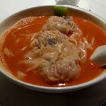 SUN TUNG LOK CHINESE CUISINE - エビ団子、エビのスープで稲庭うどん