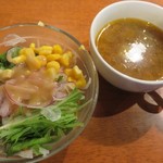 肉問屋 五郎兵衛 - サラダ＆コンソメスープ