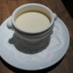 カフェビストロ オーボンモルソー - じゃがいものスープ