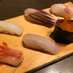 Shirohaccha - 小ぶりな仕上がりの寿司は、なんとも美しいです。
