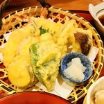 割烹日菜 - 天ぷら定食だからもちろんコレがメイン♡