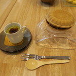 蕎麦懐石 義 - 30年7月　蕎麦とコーヒーアイスもなか ・抹茶ブリュレ