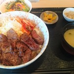 美味しいお肉の店 やまの - 