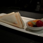 DEN - ホットサンド